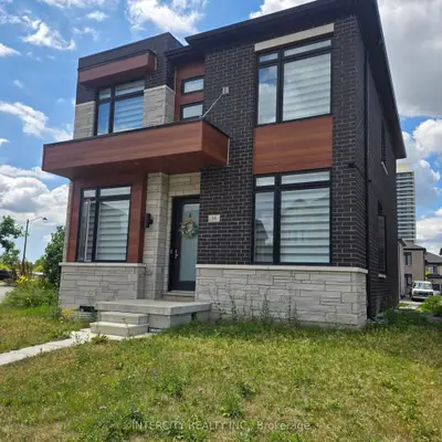 Detached in Brampton