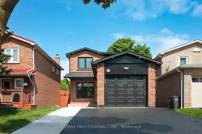 3089 Olympus Mews, Mississauga, On L5n 4v8