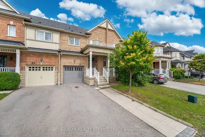 Att/Row/Townhouse in Caledon