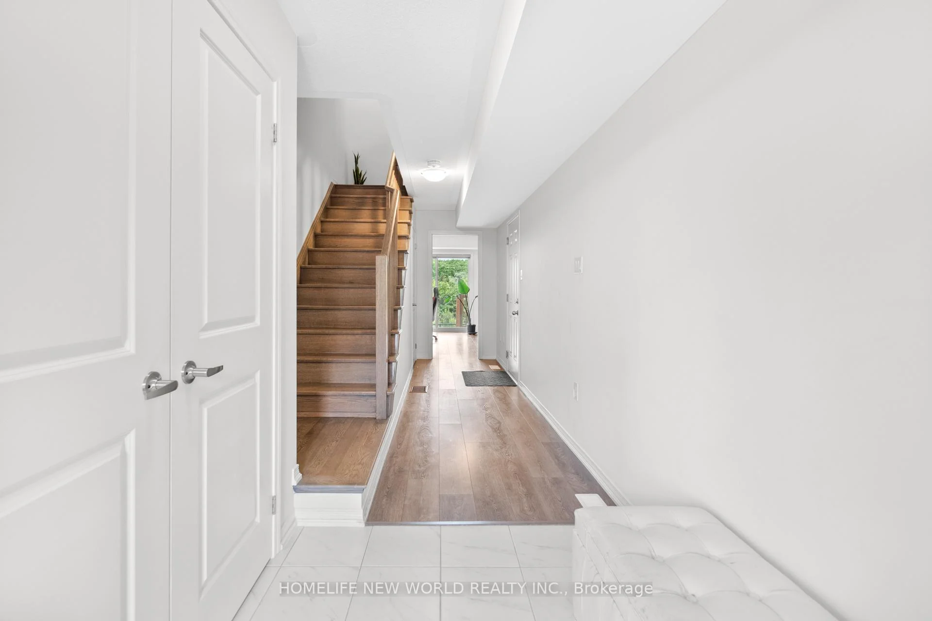 51 Woodstream Drive, Toronto W10, ON M9W 0G1