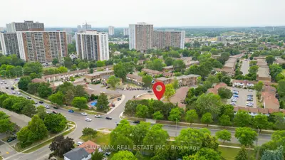 Condo Townhouse in Brampton