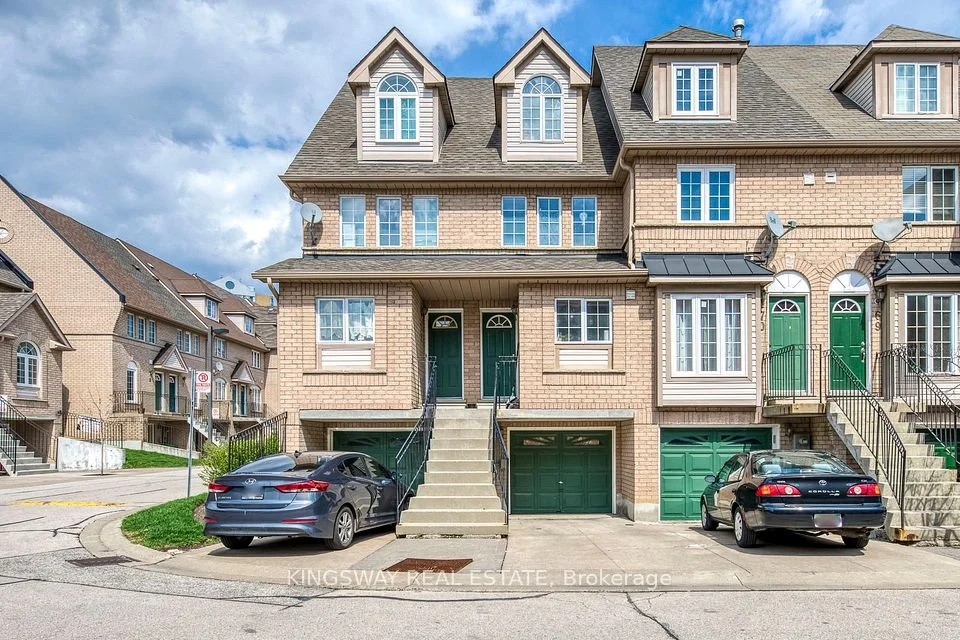 80 Strathaven Drive 71, Mississauga, ON L5R 3V9
