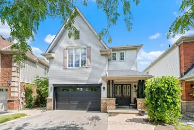 Detached in Halton Hills