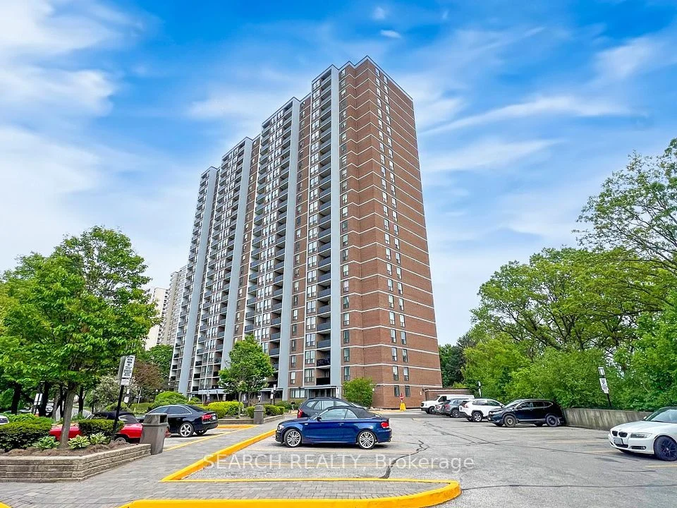 85 Emmett Avenue 2005, Toronto W04, ON M6M 5A2