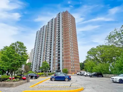 Condo Apartment in Toronto