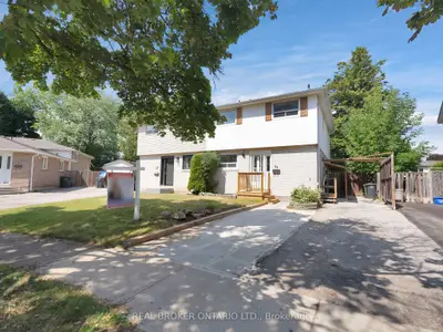 Semi-Detached in Brampton