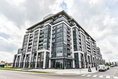 Condo Apartment in Oakville
