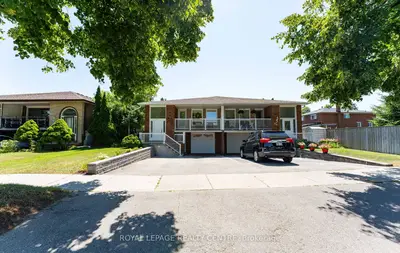 Semi-Detached in Mississauga