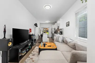 123 Lansdowne Avenue, Toronto, On M6k 2w1