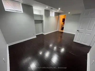 Detached in Milton