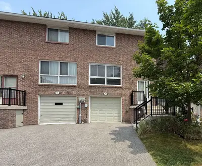 Condo Townhouse in Toronto