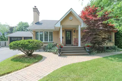 Detached in Oakville