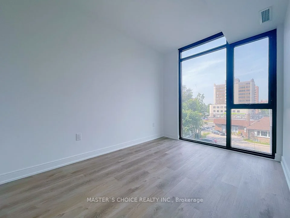 3009 Novar Road 317, Mississauga, ON L5B 1H7