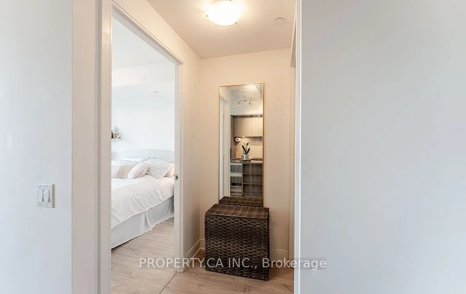 70 Annie Craig Drive 2709, Toronto W06, ON M8V 0C5