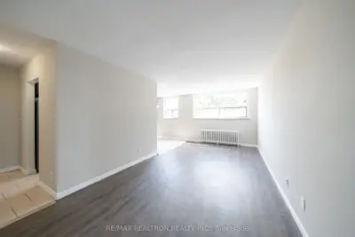 Co-op Apartment in Burlington