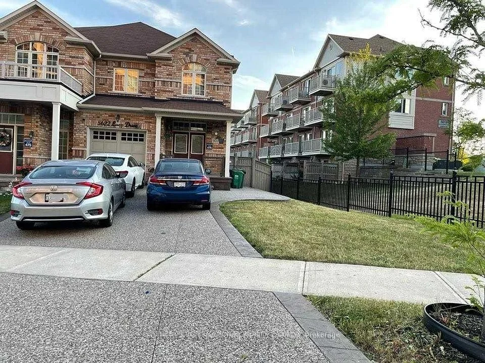5622 Lucy Drive Basement, Mississauga, ON L5M 0V6