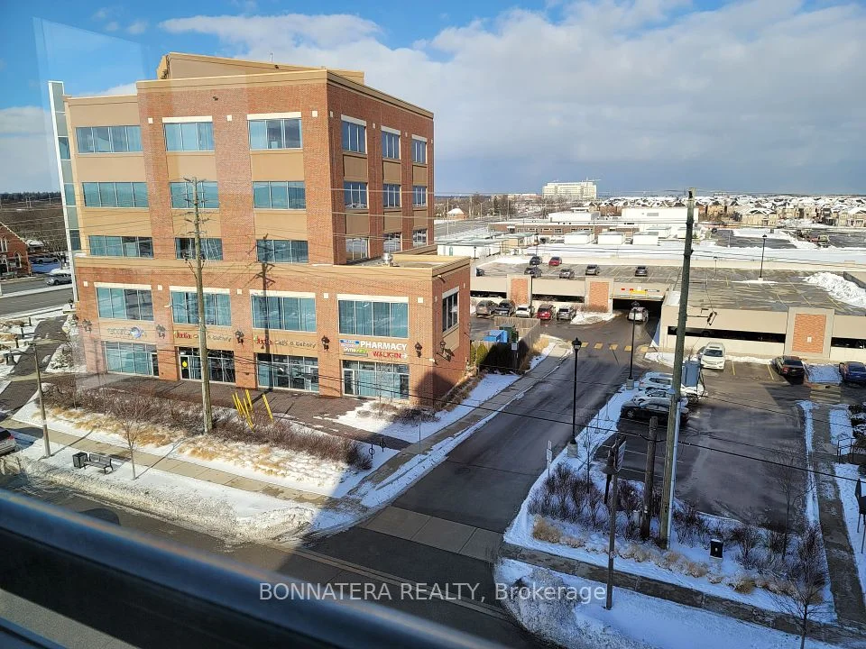 2486 Old Bronte Road 506, Oakville, ON L5K 2M6