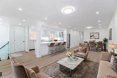 Semi-Detached in Mississauga