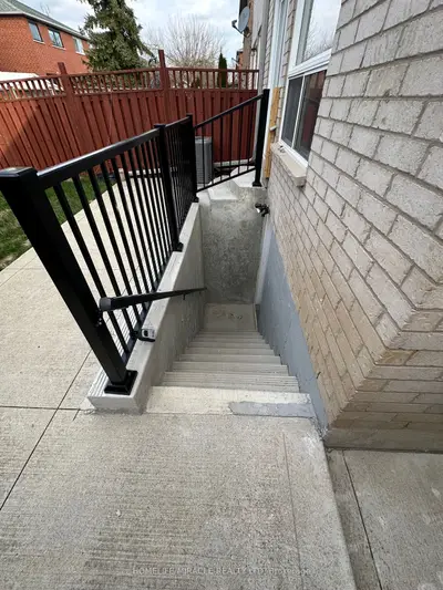 Semi-Detached in Mississauga
