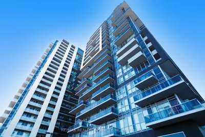 Condo Apartment in Burlington