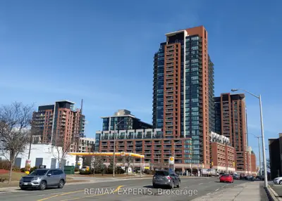 Condo Apartment in Toronto