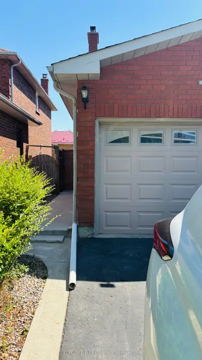 Detached in Brampton