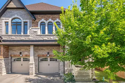 Att/Row/Townhouse in Mississauga