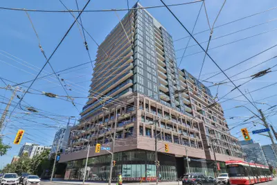 Condo Apartment in Toronto