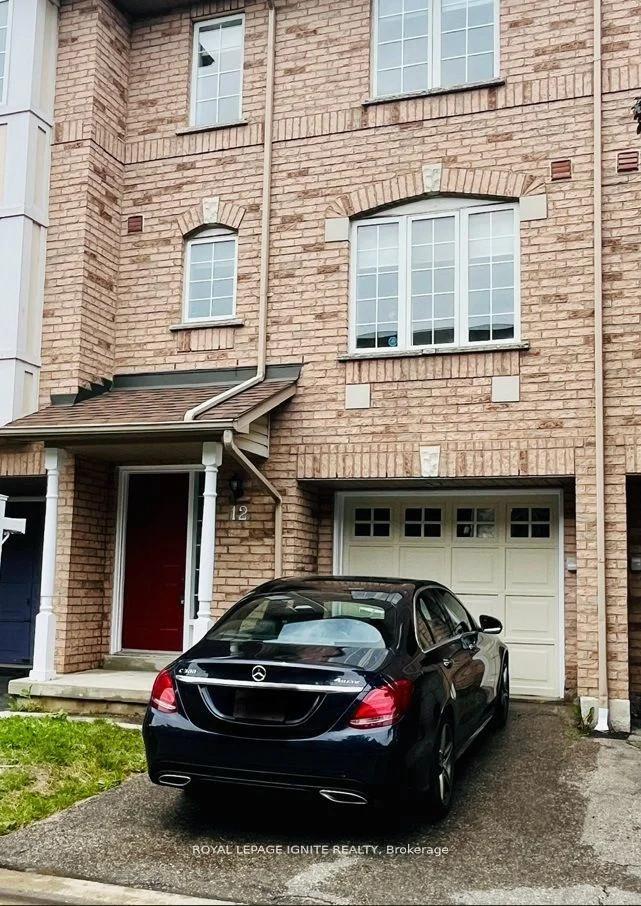80 Acorn Place 12, Mississauga, On L4z 4c6