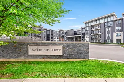 Condo Apartment in Mississauga