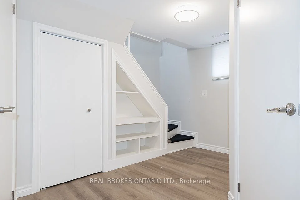 336 Kingsleigh Court 2, Milton, ON L9T 1X7