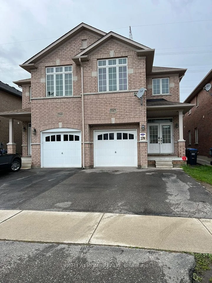7367 Saint Barbara Boulevard, Mississauga, ON L5W 0C3