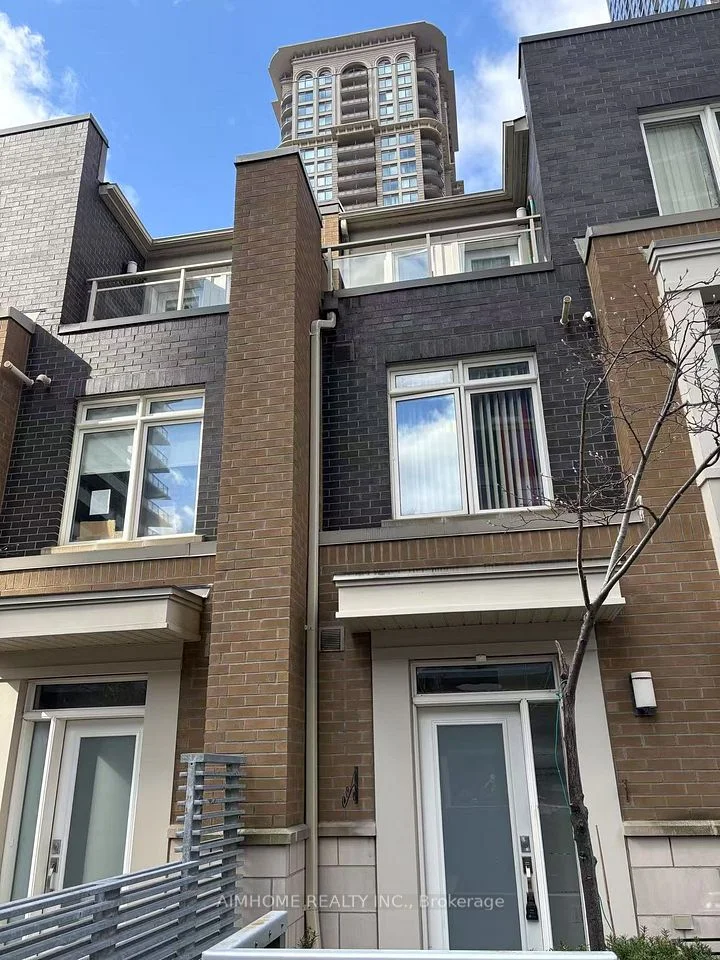 370 Square One Drive 27, Mississauga, ON L5B 0G7