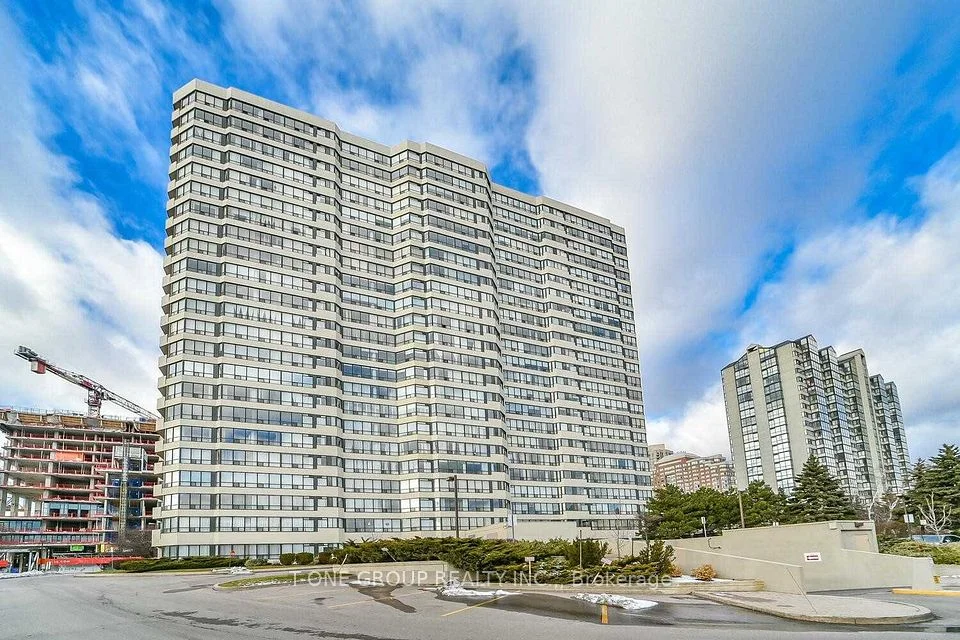 400 Webb Drive 2103, Mississauga, On L5b 3z8