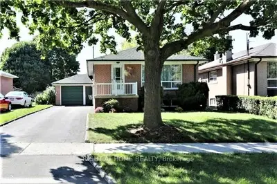 Detached in Toronto