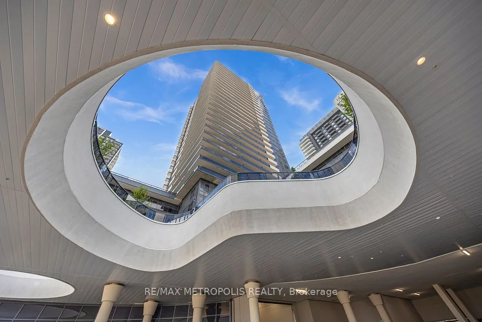 5105 Hurontario Street 2105, Mississauga, ON L4Z 0C9