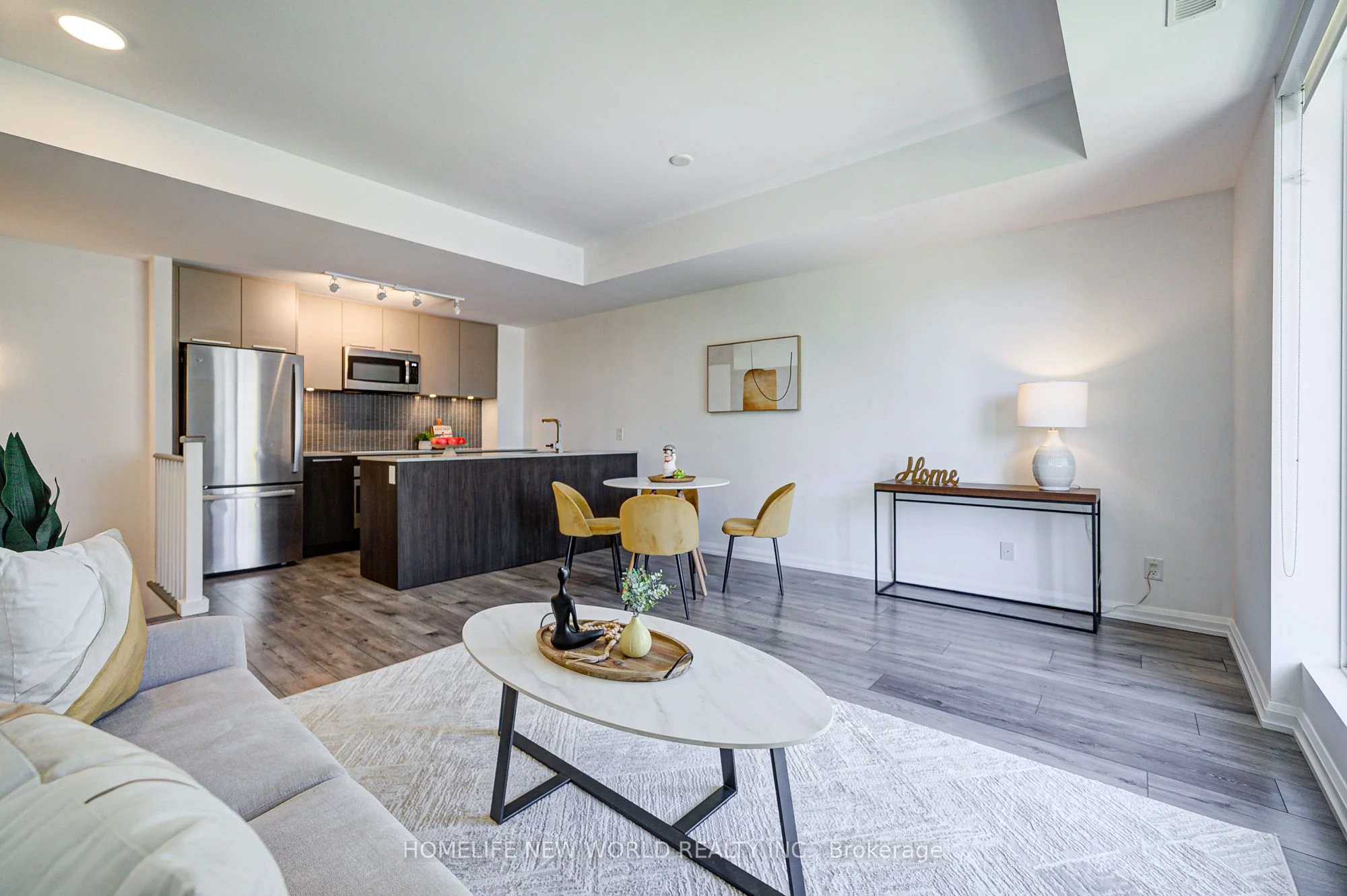 Condo Townhouse in Toronto