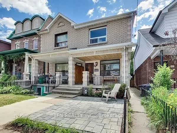 39 Pendrith Street Lower, Toronto W02, ON M6G 1R6