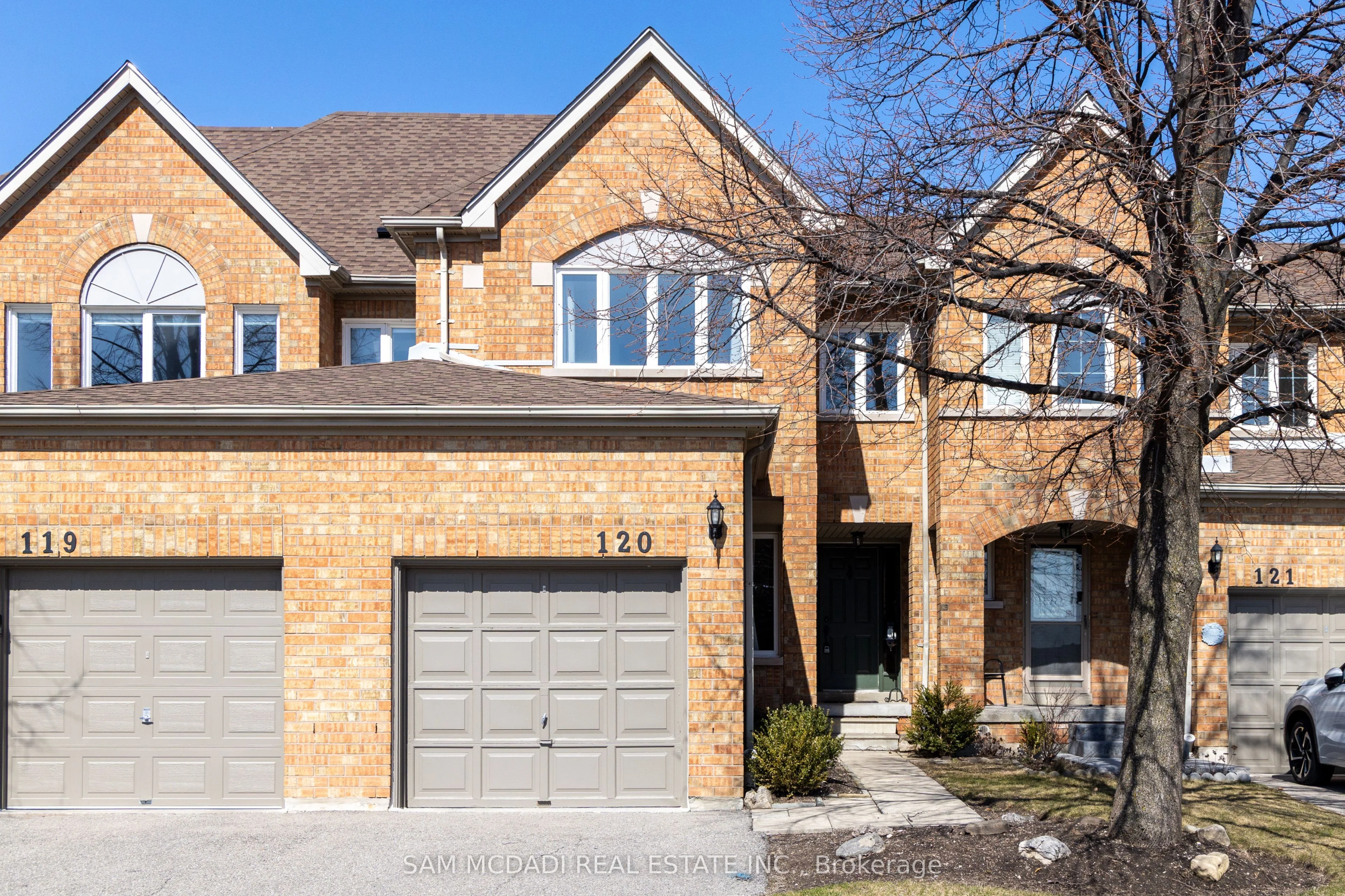 5230 Glen Erin Drive 120, Mississauga, On L5m 5z7