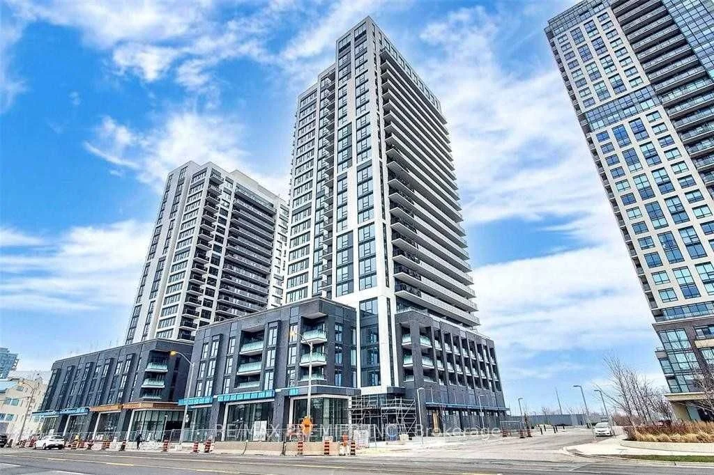 30 Samuel Wood Way 908, Toronto W08, ON M9N 0C9