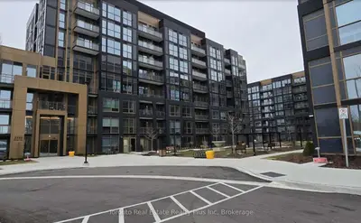 Condo Apartment in Oakville