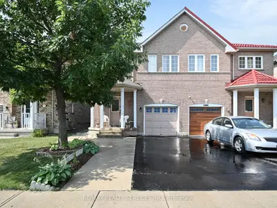 Semi-Detached in Brampton