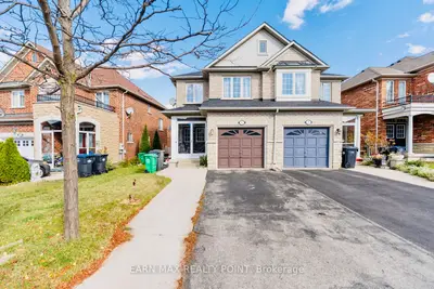 Semi-Detached in Brampton