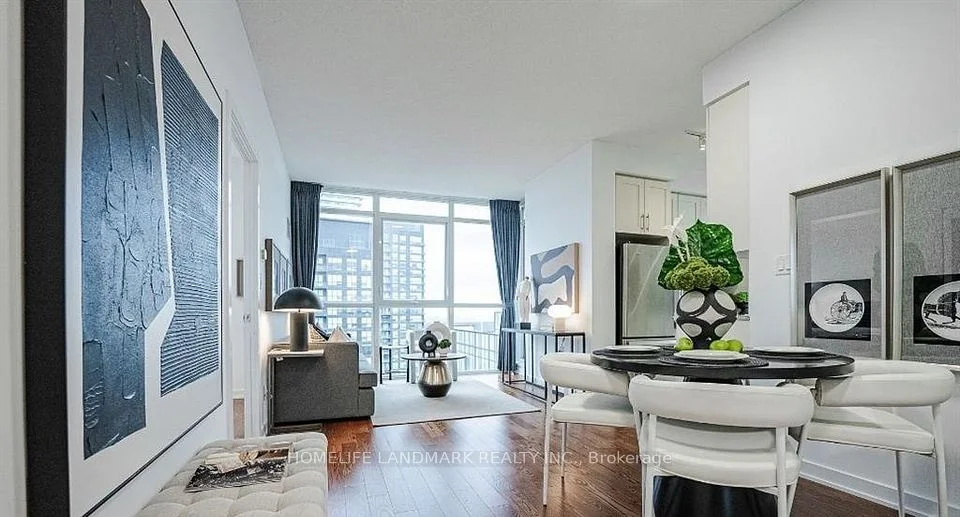 4070 Confederation Parkway 4004, Mississauga, On L3b 0e9