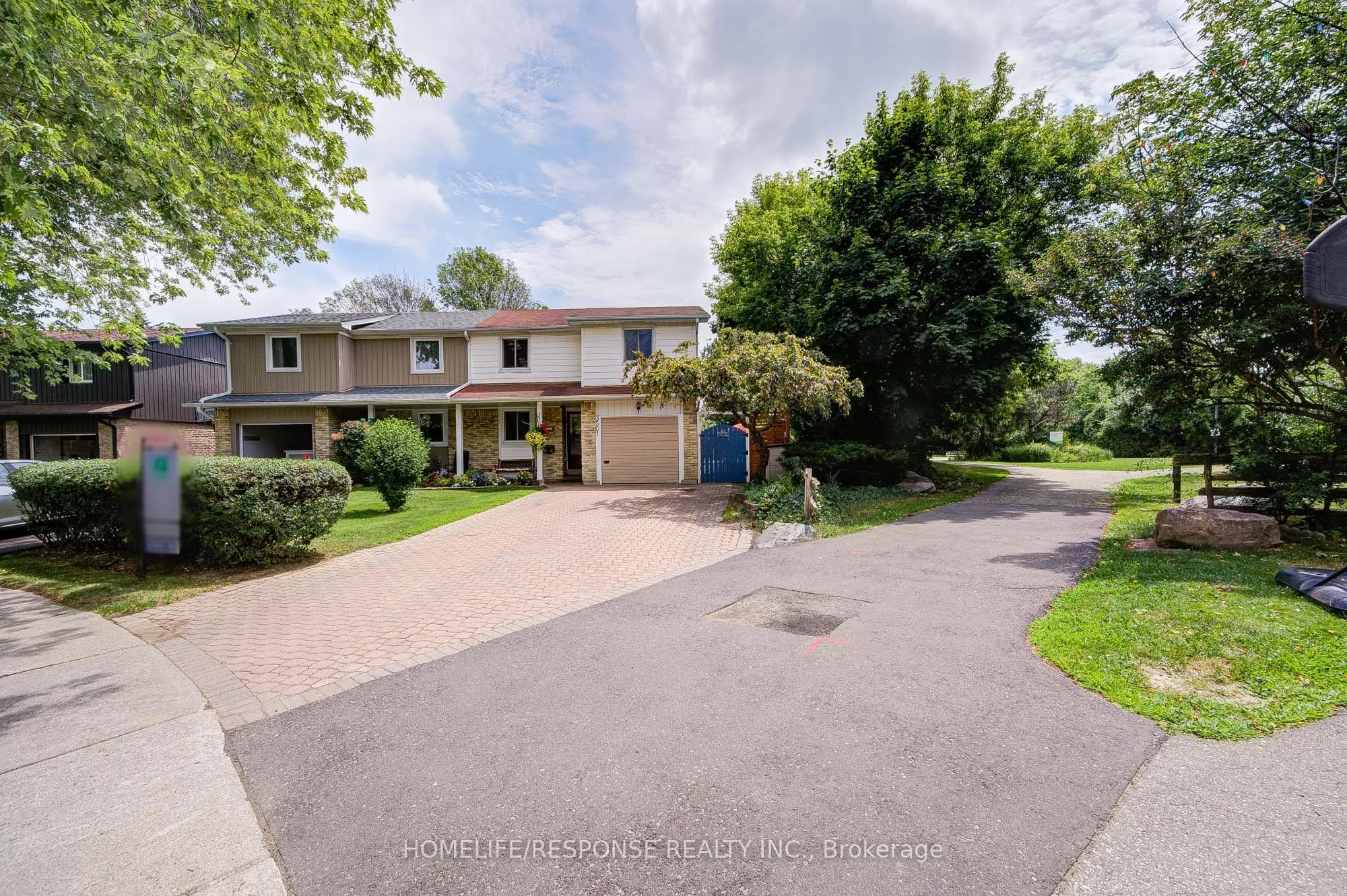 3501 AUTUMNLEAF Crescent, Mississauga, ON L5L 1K6
