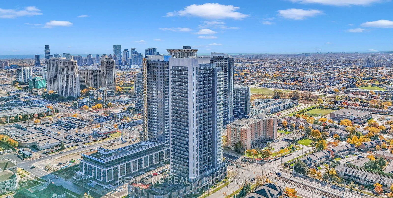 8 Nahani Way 3120, Mississauga, ON L4Z 0C6