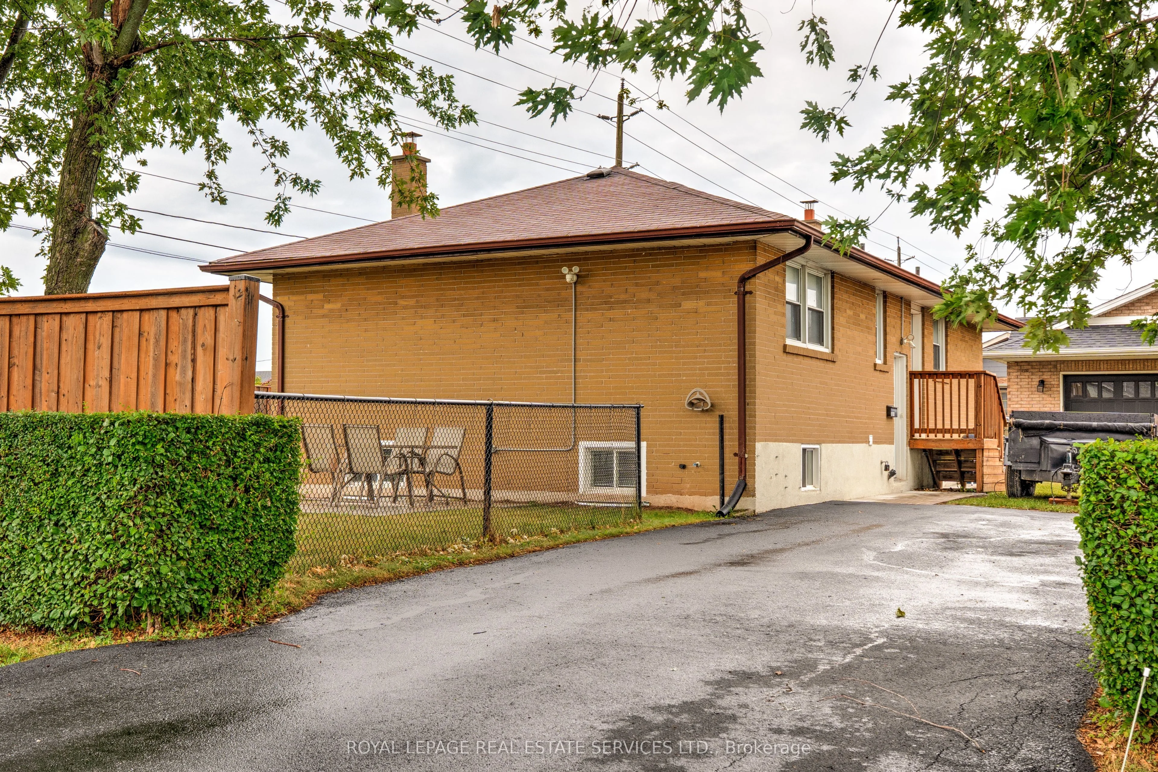 342 Morden Road, Oakville, ON L6K 2S8