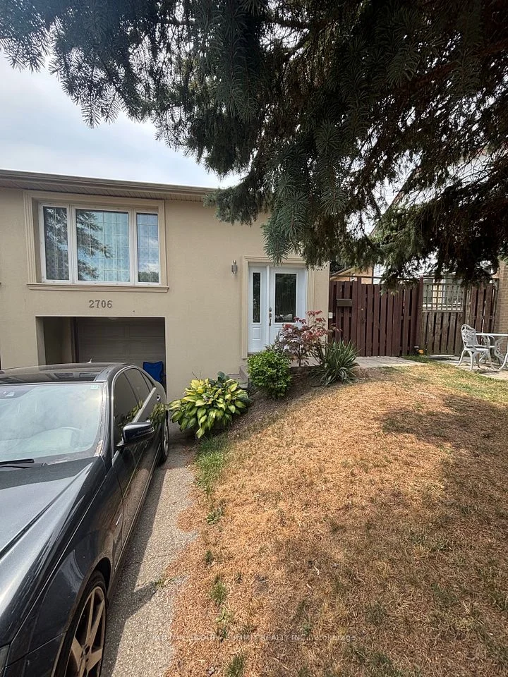 2706 W LUNDENE RD Boulevard, Mississauga, ON L5J 3Z1