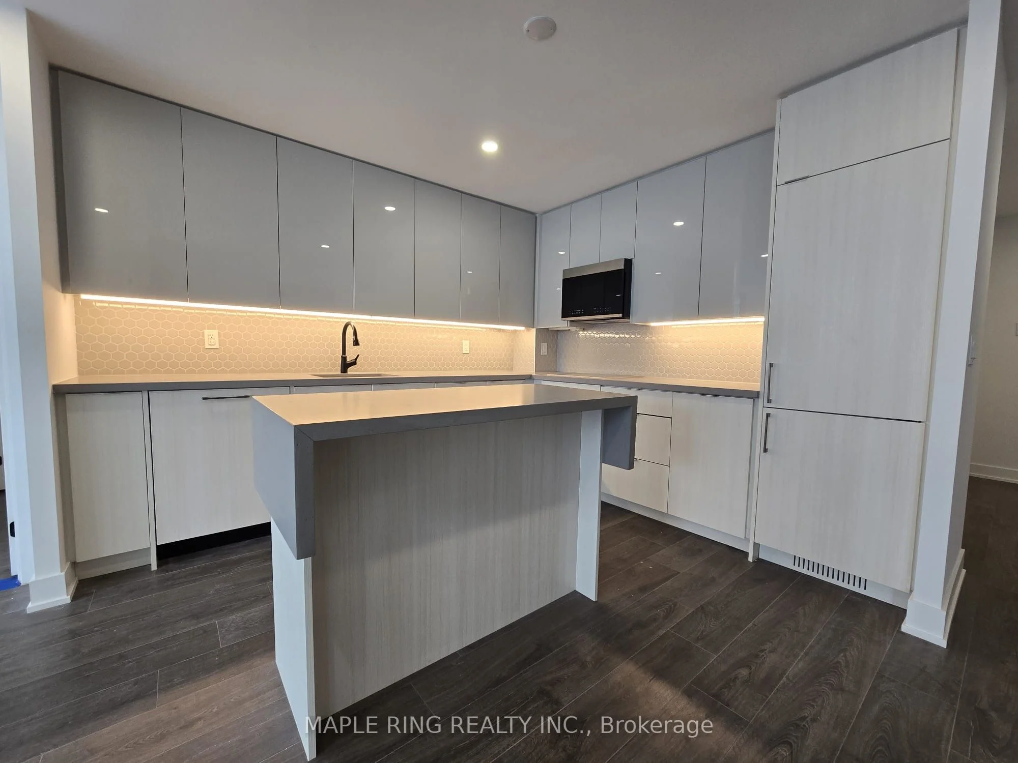 2489 Taunton Road 458, Oakville, ON L6H 3R9