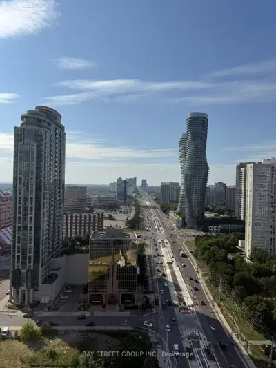 Condo Apartment in Mississauga